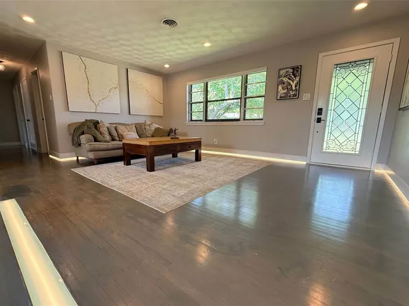 436 Degan Ave, Lewisville, TX 75057