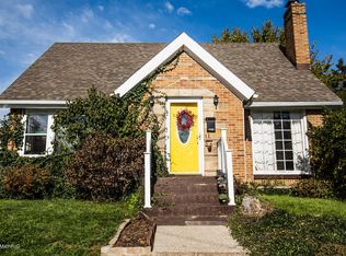 1005 5th St NW, Grand Rapids, MI 49504
