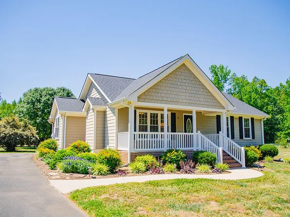 62 Red Berry Holly Ln, Hillsborough, NC 27541