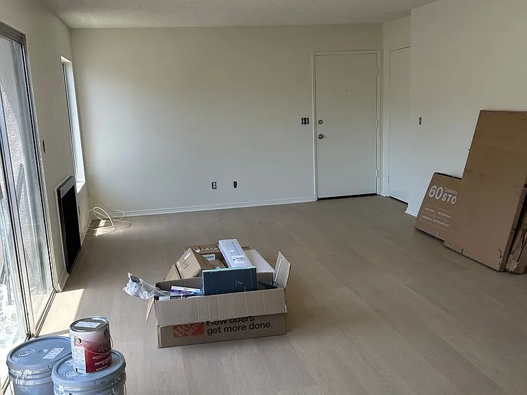 4108 Whitsett Ave — Photo 40