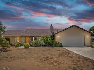 15155 Apache Rd, Apple Valley, CA 92307