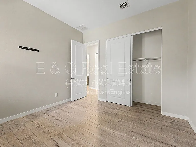 1899 N 140th Dr — Photo 19