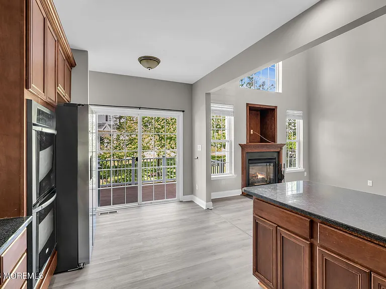 30 Brookfield Dr — Photo 10