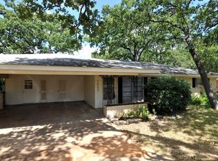 2603 Wayside Dr, Bryan, TX 77802