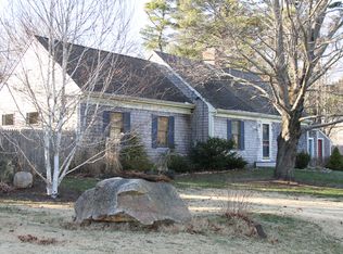 7 Knollwood Dr, Mattapoisett, MA 02739