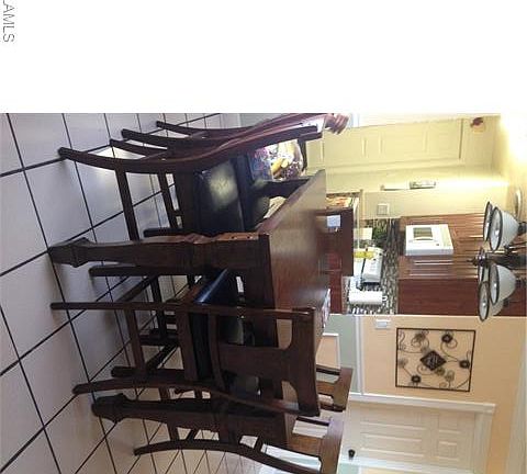 3rd image of 2410 Parkway St