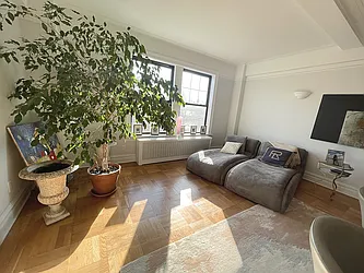 Rented by Rachel Realty