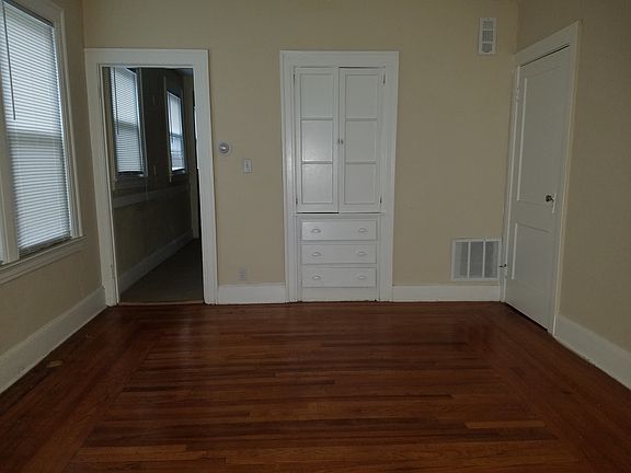 4th image of 80 Shepard Street # Second Floor