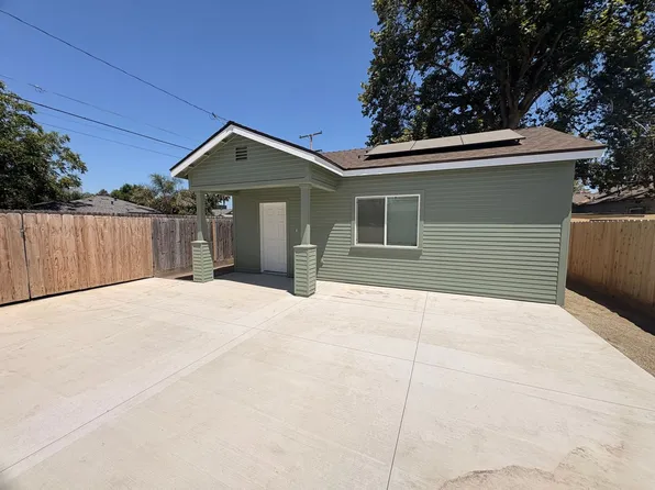 1031 N Highland St, Visalia, CA 93291