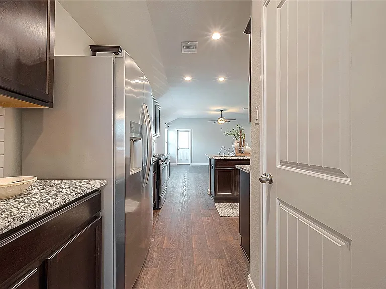 3914 McDonough Way — Photo 10