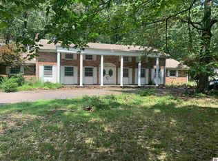 2250 Sunset Dr, Paducah, KY 42003