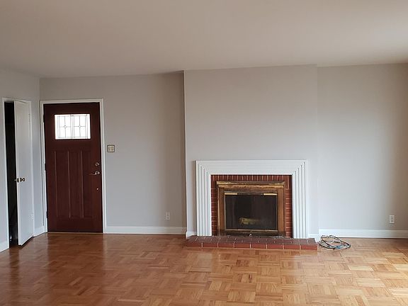 4th image of 211 Westridge Ave