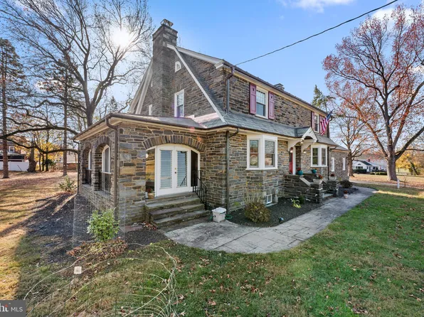 83 Egypt Rd, Jeffersonville, PA 19403