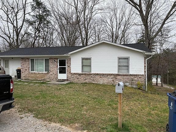 2nd image of 456 Pig Skin Rd