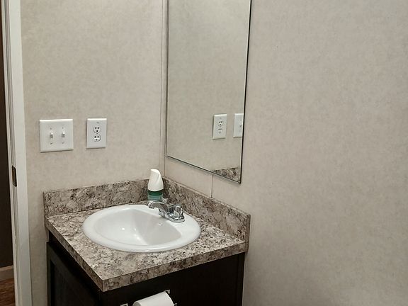 5th image of 1500 W Highland St Lot 99