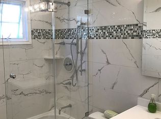 2864 Stjohn Rd, Oceanside, NY 11572