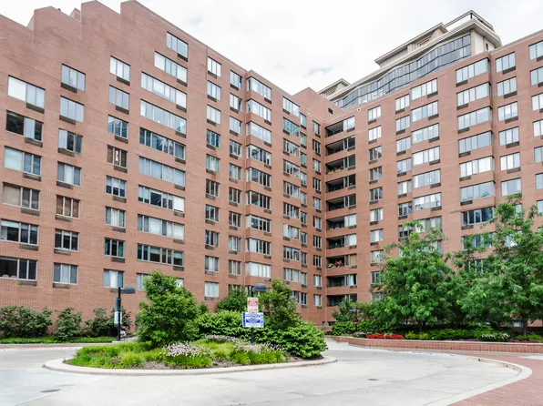 801 S Plymouth Ct APT 1004, Chicago, IL 60605