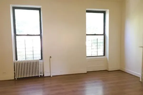 Rented by ArdorNY | media 12