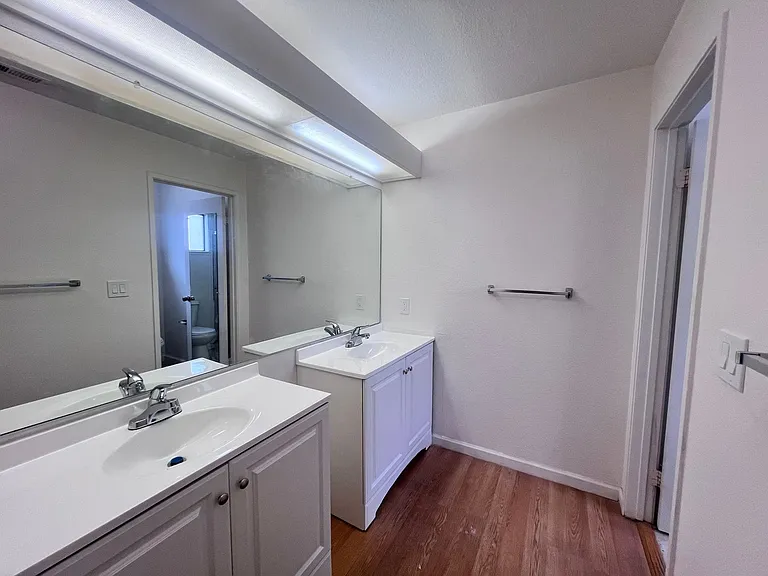 41 Jacklin Cir — Photo 48