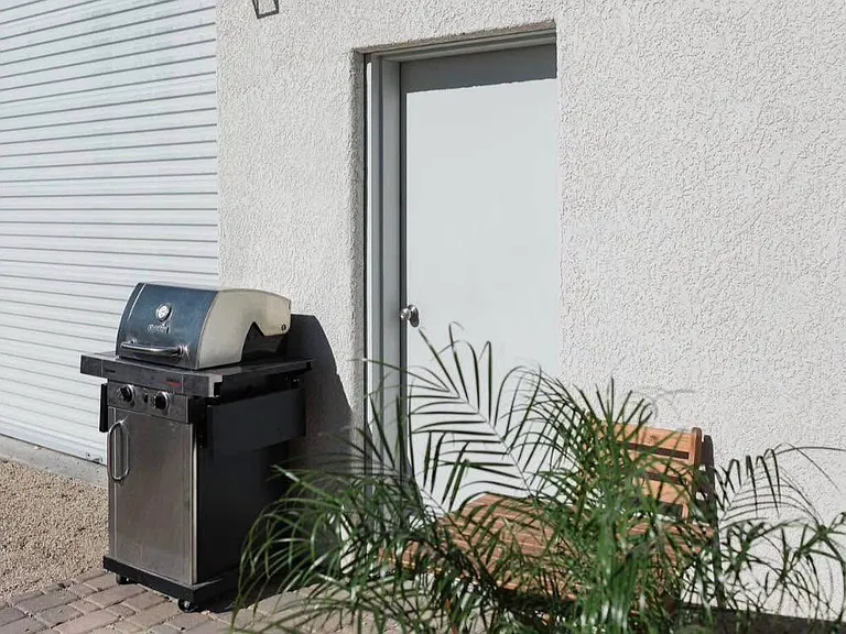Silver Saddle Dr — Photo 3