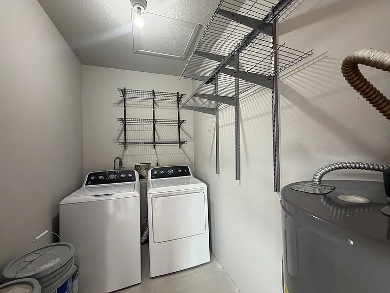 1575 Monte Vista Dr #2 — Photo 17