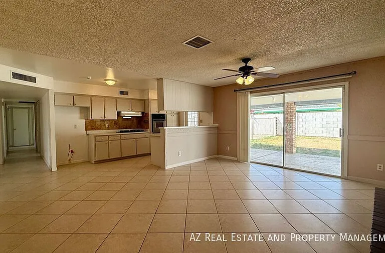 4440 W Yucca St — Photo 13