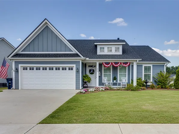215 Rockpine Dr, Anderson, SC 29621