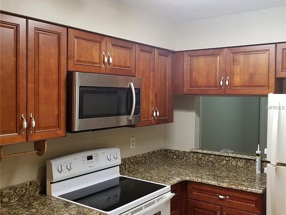 2nd image of 556 Breckenridge 105 Vlg