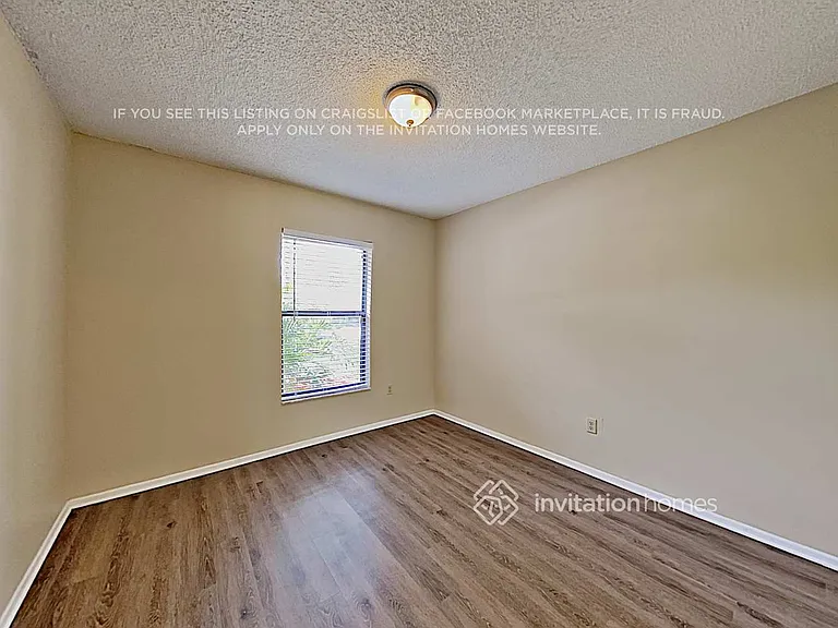 566 S Sundance Dr — Photo 7