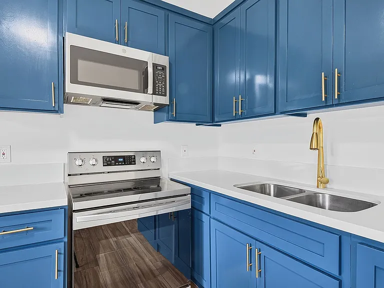 1332 Walnut Ave — Photo 7