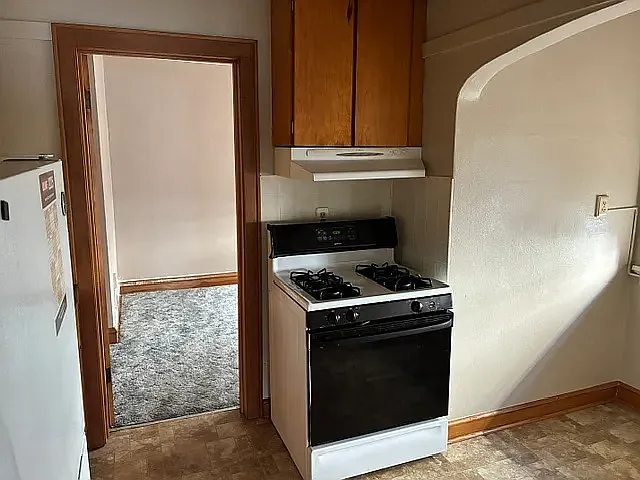 5424 W Burnham St #5 — Photo 10