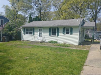 68 Oakwood Road, Niantic, CT, 06357