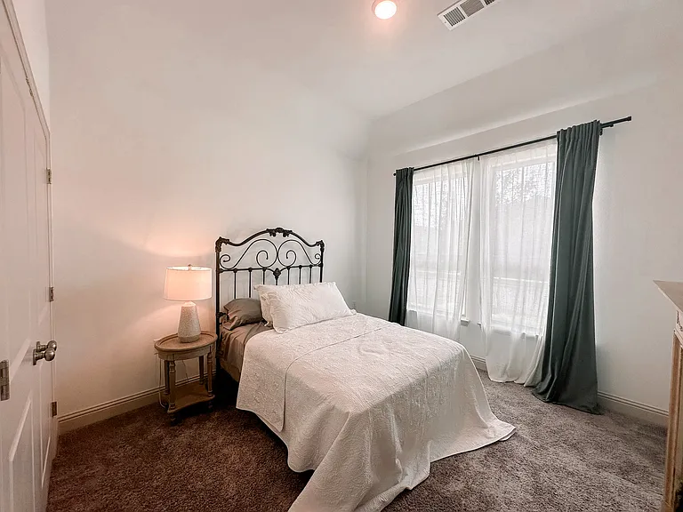 Second bedroom
