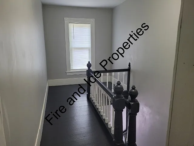 Lawrence St — Photo 12