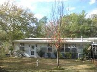 1252 Honeysuckle Ln, Blackville, SC 29817