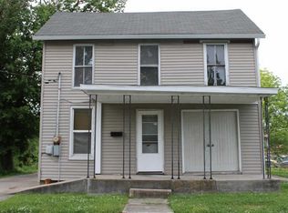 815 W Saint Louis Ave, Pinckneyville, IL 62274
