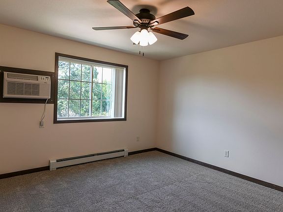 5th image of 1906 N Hume Ave #2000-90