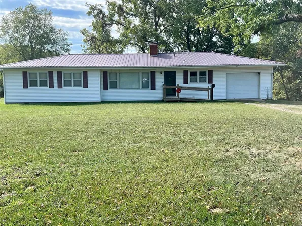 28480 Rochester Rd, Richland, MO 65556