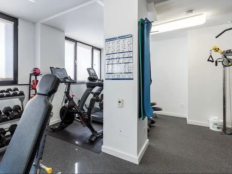 349 Metropolitan Ave #2G — Photo 10