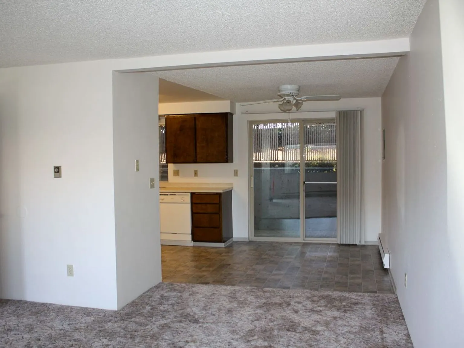 Cascade Vista — Photo 1
