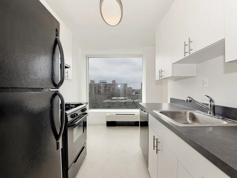 1101 3rd St SW #606 — Photo 5