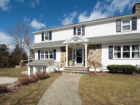 2nd image of 10 Grace Dr