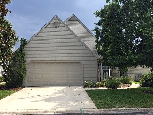 1st image of 368 Village Dr