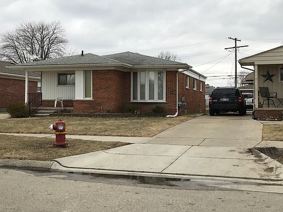 2nd image of 27525 Princeton St