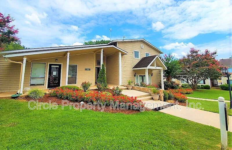 Reserve at Fairway Hills