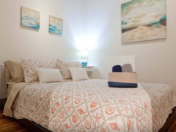 5th image of 23-05 Astoria Blvd #1L