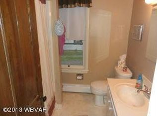 14 New St, Muncy, PA 17756