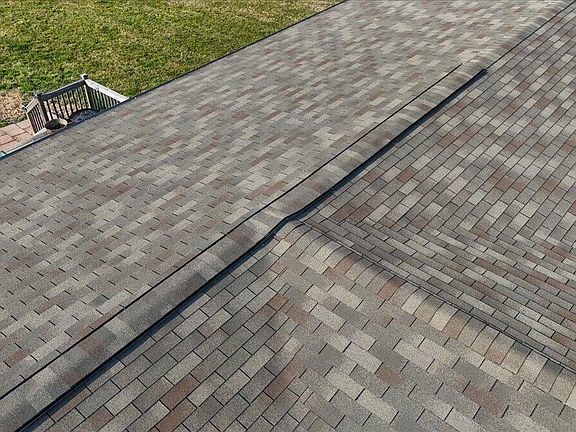 4th image of 933 Hunting Hill Rd