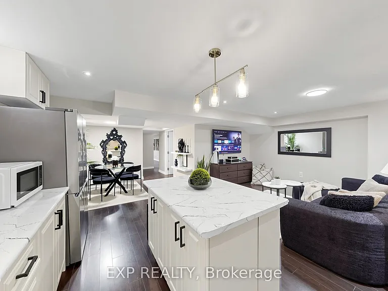 1865 Woodview Ave #BASEMENT — Photo 11