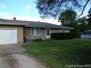 3190 W Aire Dr, Springfield, IL 62707